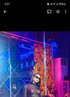Barbie trans with big LOad - Acompañantes transexual in Hong Kong Photo 4 of 7