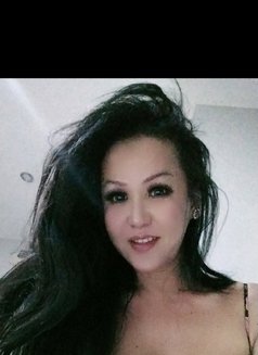 Barbie - Transsexual escort in Kuala Lumpur Photo 6 of 6