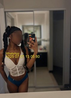 Barbie - escort in Abidjan Photo 6 of 6