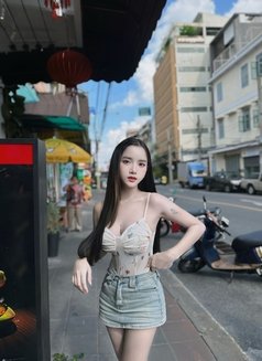 Barbie Like real girl - Transsexual escort in Singapore Photo 8 of 30