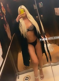 Barbie Naz - Transsexual escort in İstanbul Photo 14 of 26