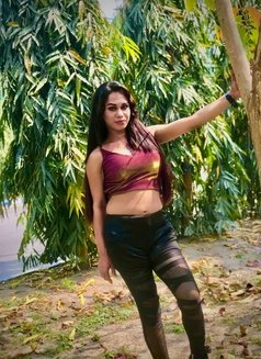 Barbie Roy - Acompañantes transexual in Kolkata Photo 5 of 8