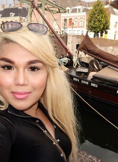 Barbie Samantha Ts - Transsexual escort in Hong Kong Photo 6 of 12
