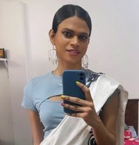 Dominasxtic barbie Tara - Transsexual escort in Colombo