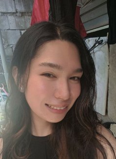 Barbie Top(camshow/meet) - escort in Manila Photo 5 of 7