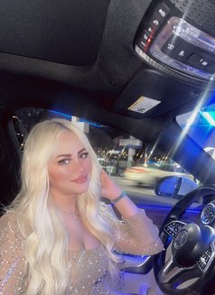 Barbie - escort in Dubai Photo 11 of 19