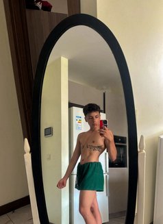 Bartu - Male escort in İstanbul Photo 4 of 4