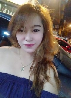 Basia - escort in Makati City Photo 6 of 10