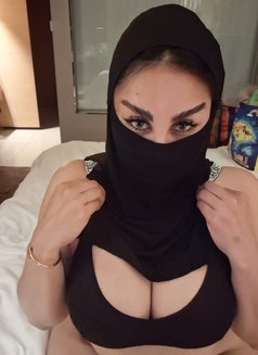 Basma Iran - puta in Bangkok Photo 29 of 30