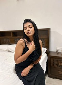 Bast Call Girl Vadodara - escort in Vadodara Photo 4 of 4