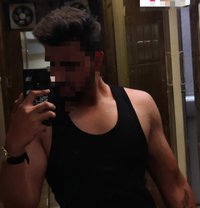 Batman - Acompañantes masculino in New Delhi