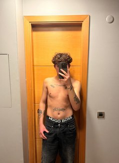 Bautllixxx - Male escort in İstanbul Photo 1 of 1