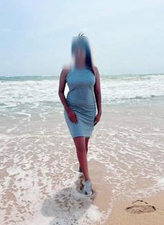 Bawanya Teen Girl Gfe - puta in Colombo Photo 4 of 5