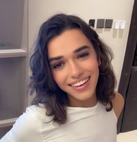 Bayane - Transsexual escort in Riyadh Photo 4 of 14
