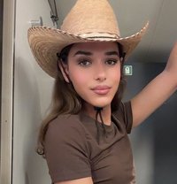 Bayane big dick - Transsexual escort in Riyadh