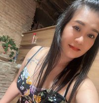 Bb Professional Massage - puta in Jubail Photo 5 of 9