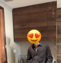 Bba - Acompañantes masculino in Gurgaon