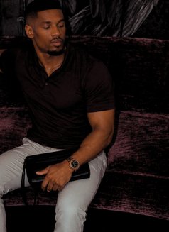 BBC Black - Male escort in Dubai Photo 5 of 7