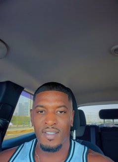BBC Black - Male escort in Dubai Photo 7 of 8