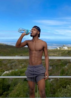 Bbc Top Tony - Male escort in Kuala Lumpur Photo 3 of 4