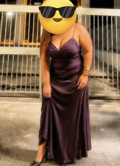 Bbw for cam - escort in Bhopal Photo 3 of 3