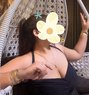 Bbw girl for cam - escort in Rajkot Photo 5 of 5