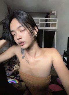 Bby Cang - Transsexual escort in Manila Photo 6 of 6