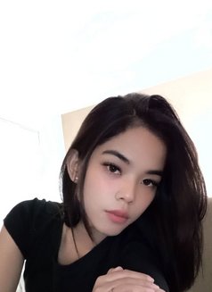 Bbyzee - Acompañantes transexual in Bali Photo 4 of 5