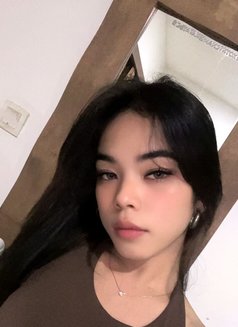 Bbyzee - Transsexual escort in Bali Photo 11 of 11
