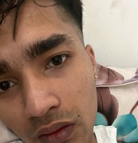 Bdon - Male escort in Ras al-Khaimah