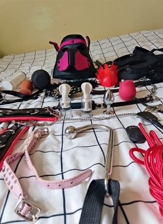 Bdsm/GFE/Video sessions - puta in Nairobi Photo 5 of 7