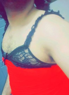 Exclusive 4 Ladies 0$ - Acompañantes masculino in Al Manama Photo 3 of 7