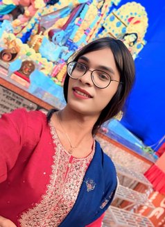 BDSM 🩱 Queen Priya Mistress - Transsexual escort in Kolkata Photo 14 of 19