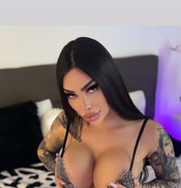 Only sexwebcam 100€ trasfer - Transsexual escort in Dubai