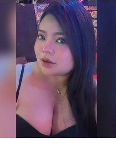 Be Be - escort in Bangkok Photo 10 of 13