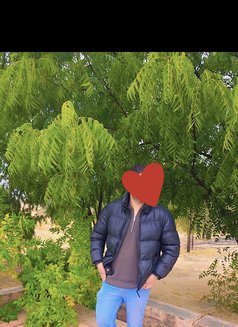 Be Happy - Male escort in New Delhi Photo 4 of 5