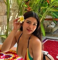 Be my toy Boy! -LYN - escort in Makati City