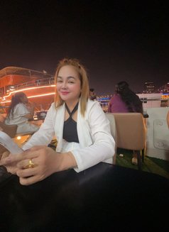 Bea - escort in Dubai Photo 20 of 21