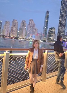 Bea - puta in Dubai Photo 14 of 21