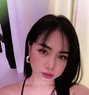 Bea - escort in Dubai Photo 1 of 1