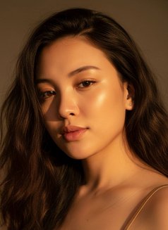 Bea Swan - escort in Kuala Lumpur Photo 1 of 1