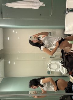 Bea Swan - puta in Kuala Lumpur Photo 5 of 5