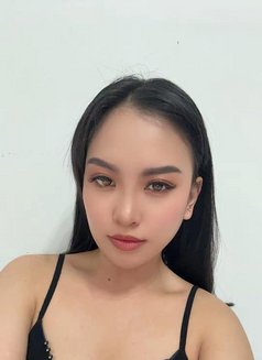 Bea Swan - escort in Bangkok Photo 4 of 5