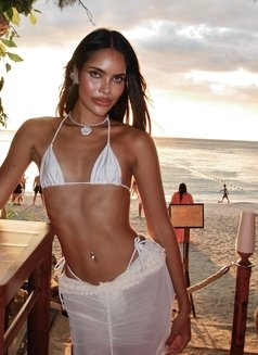 Beach Girl Classy Available - Acompañantes transexual in Bangkok Photo 6 of 28