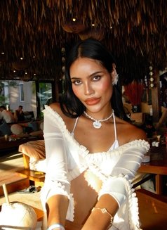 Beach Girl Classy Available - Acompañantes transexual in Bangkok Photo 7 of 28