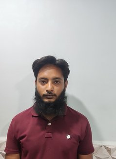 Bearded Lion Sonu - Male escort in Ahmedabad Photo 1 of 1