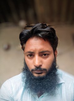 Bearded Lion Sonu - Male escort in Ahmedabad Photo 2 of 4