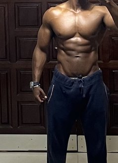 Beast120 - Acompañantes masculino in Khobar Photo 3 of 3