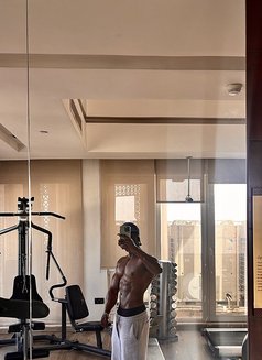 Beast120 - Acompañantes masculino in Khobar Photo 1 of 4