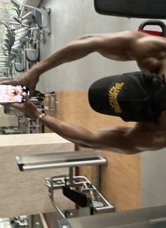 Beast120 - Acompañantes masculino in Khobar Photo 3 of 4